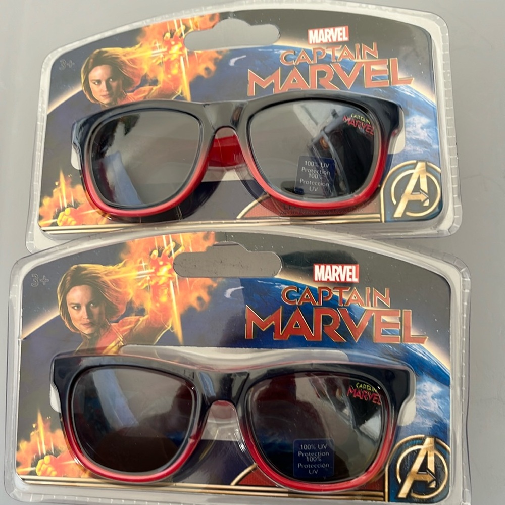 New lot of 2 marvel captain marvel girls sunglasses